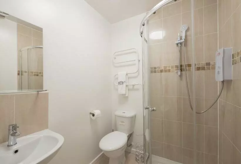 Victoria House Apartments