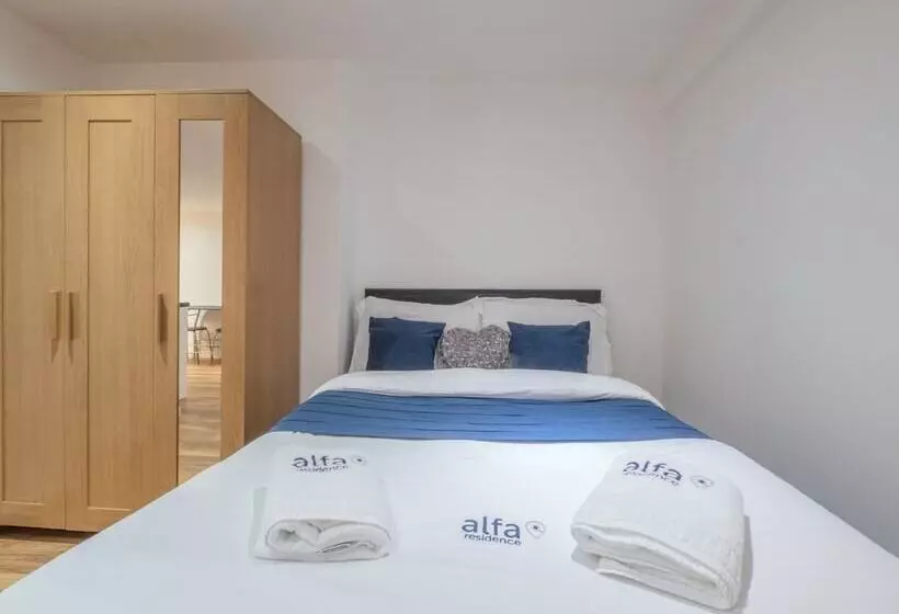 Victoria House Apartments