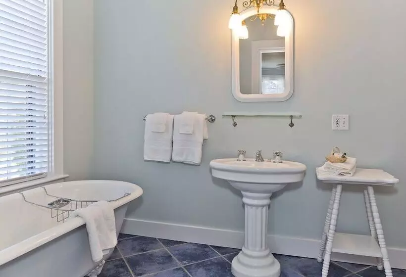 ベッドアンドブレックファースト Yellow House Inn