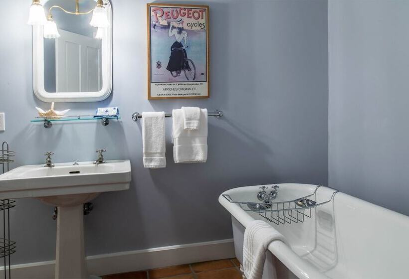 住宿加早餐  Yellow House Inn