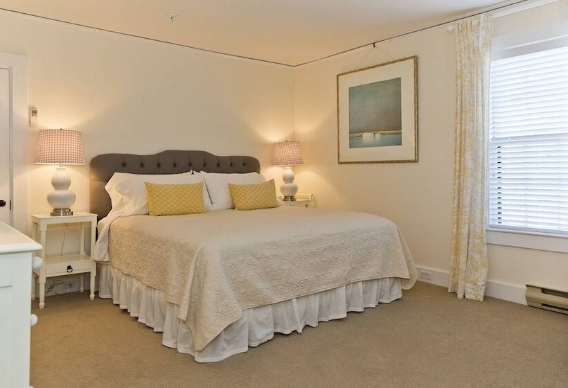 住宿加早餐  Yellow House Inn