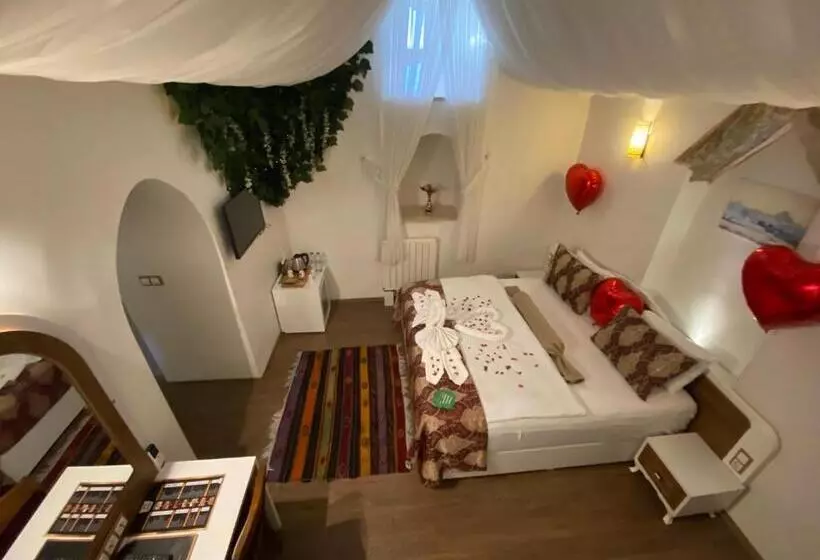 Behrampaşa Otel &cafe &restaurant