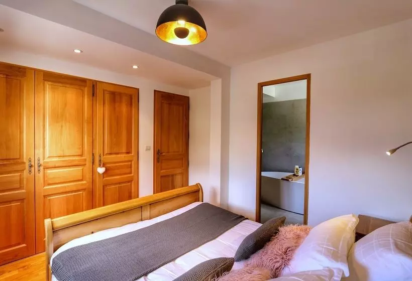 Chalet Le Stam