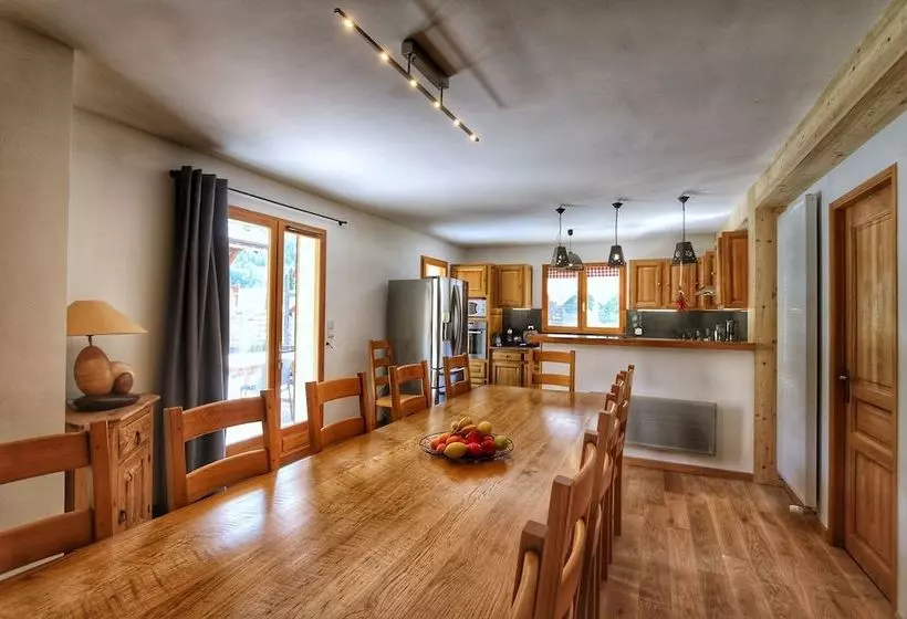 Chalet Le Stam