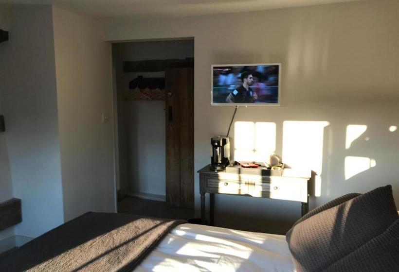 فندق فئة نجمة واحدة The Foresters Arms