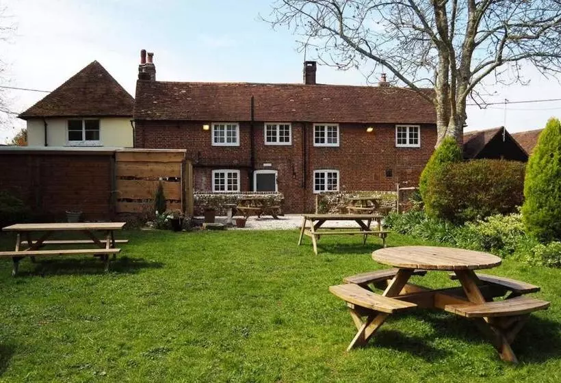 مسافرخانه The Foresters Arms