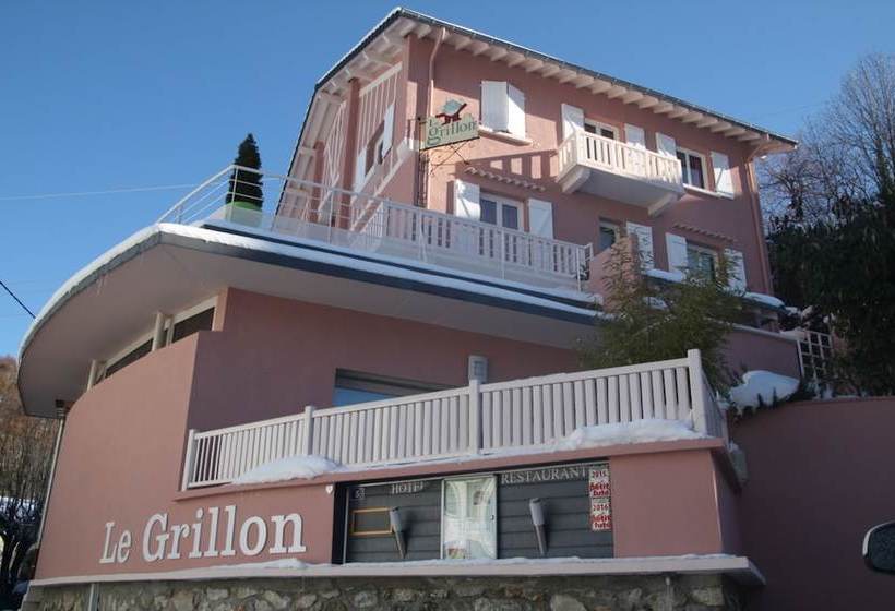 Отель Hôtel Le Grillon