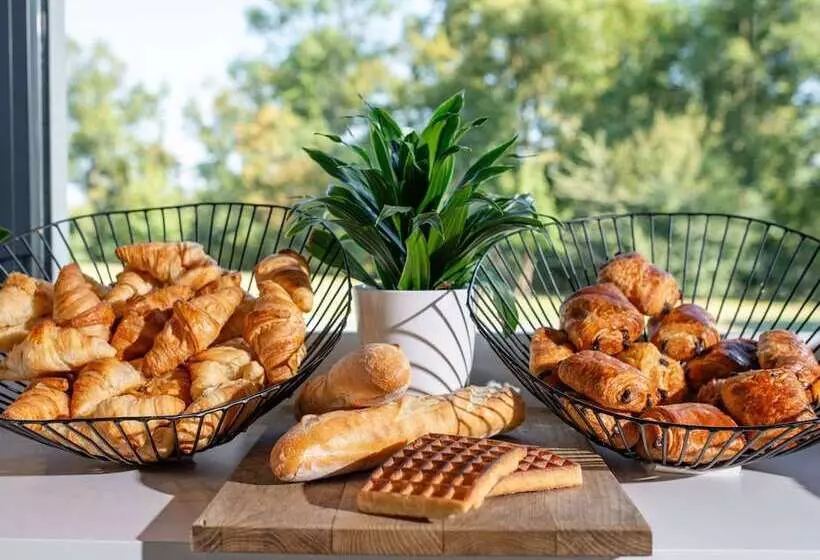 ホテル Ibis Budget Macon Creches