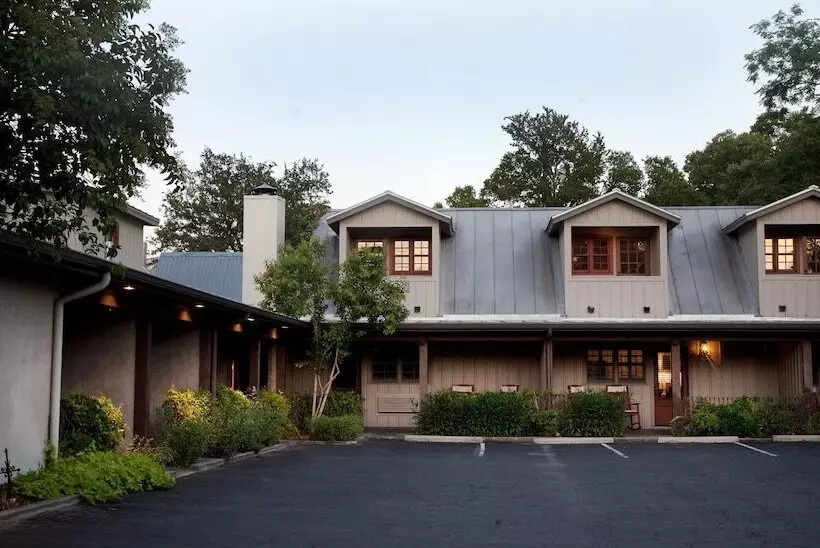 ホテル The Winchester Lodge