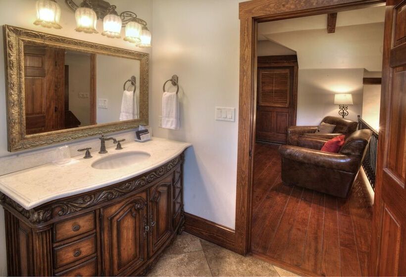 酒店 The Winchester Lodge