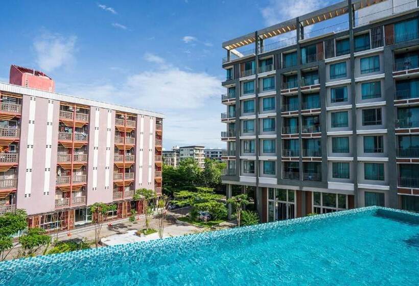 Onpa Hotel & Residence Bangsaen