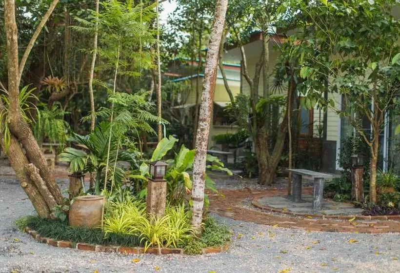هتل P S Cottage บ้านพักในสวนสวย