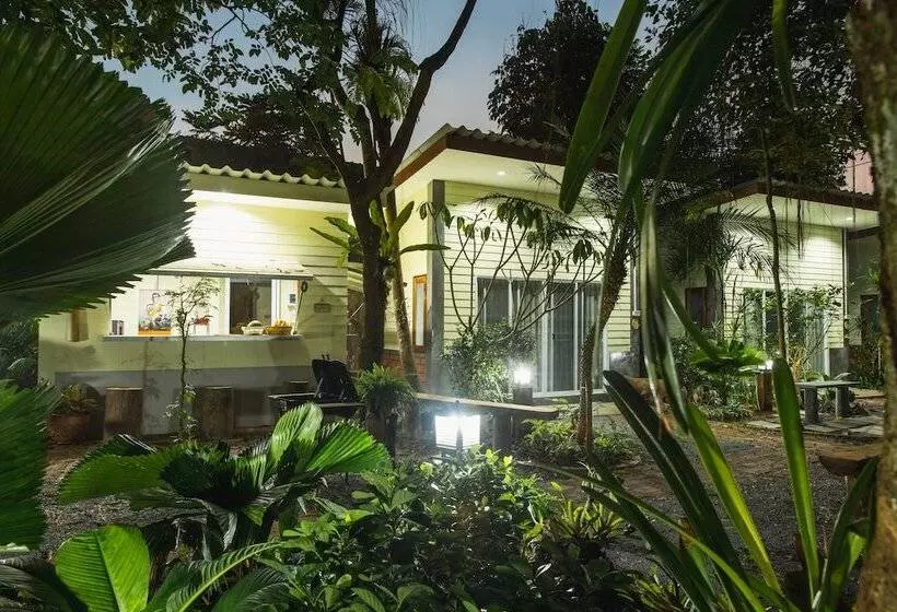 هتل P S Cottage บ้านพักในสวนสวย