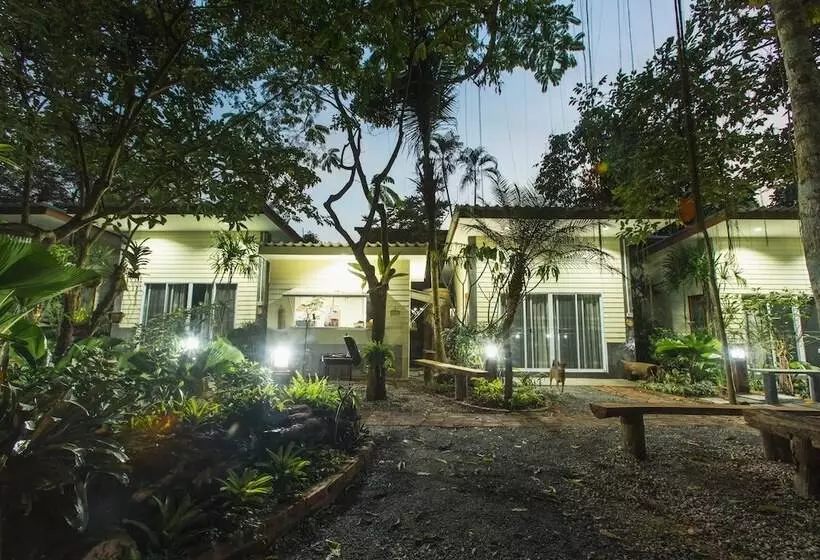 هتل P S Cottage บ้านพักในสวนสวย