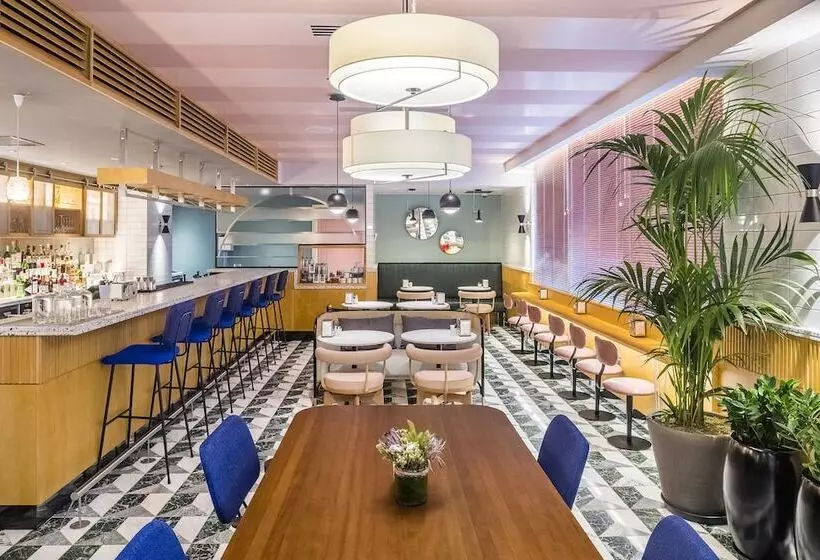 ホテル The Dixon, Tower Bridge, Autograph Collection