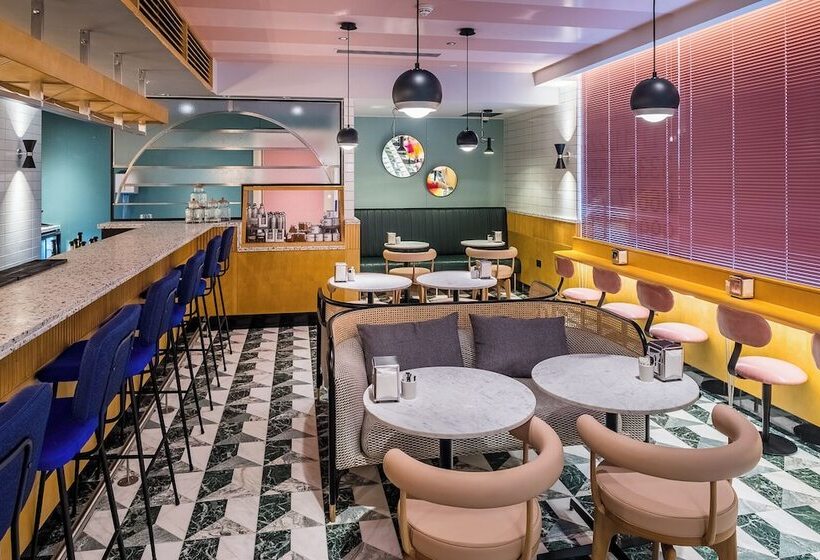 ホテル The Dixon, Tower Bridge, Autograph Collection