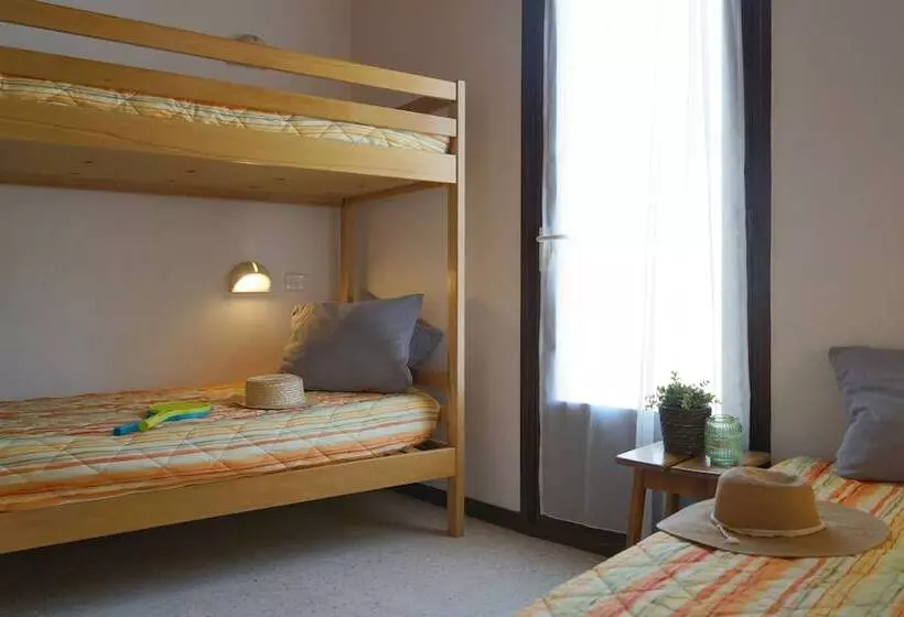 Hotelli Vvf Luberon Provence, Murs