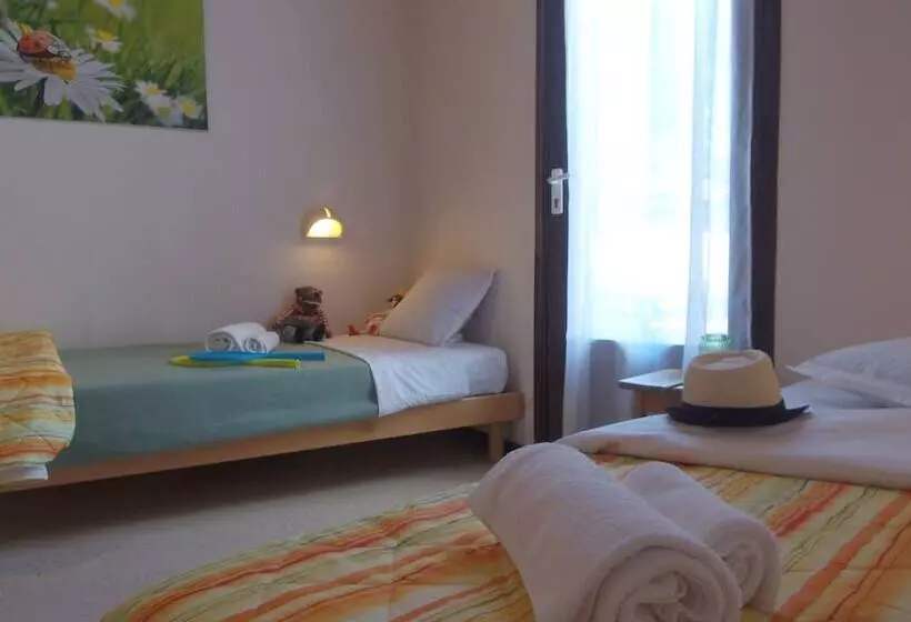 Hotelli Vvf Luberon Provence, Murs