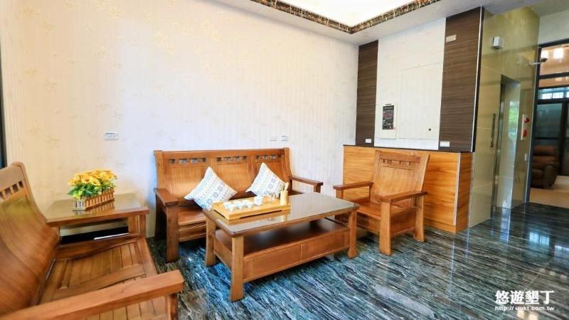 پانسیون Hyatt Inn