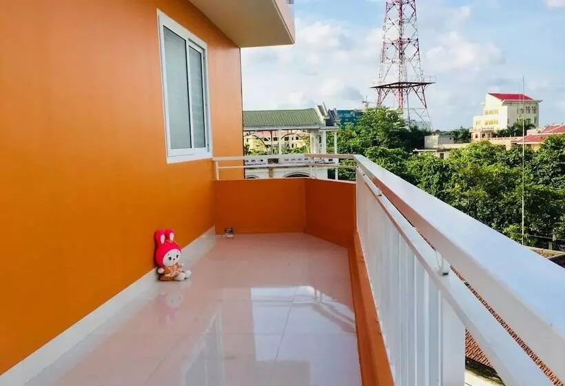 پانسیون Rabbit Motel