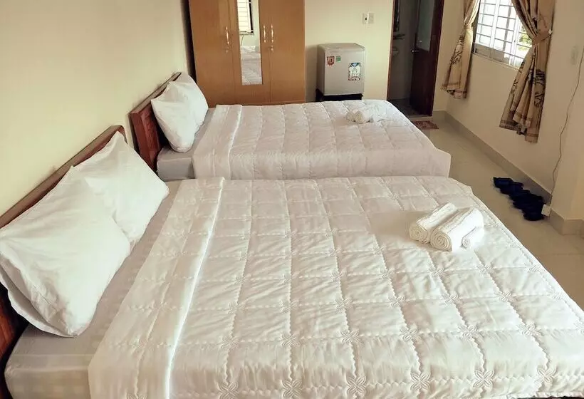 پانسیون Rabbit Motel