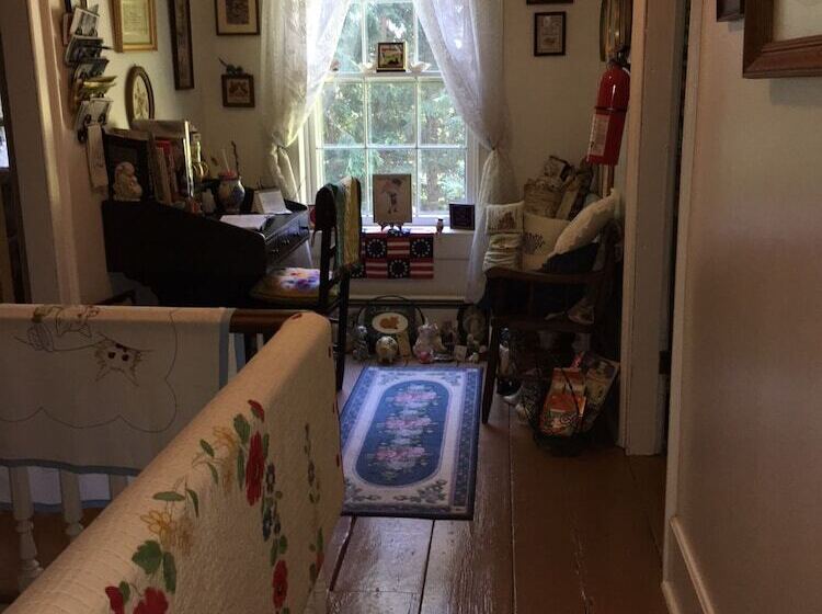 The Pratt Smith House B&b