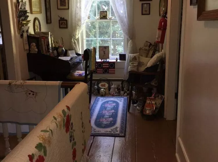 The Pratt Smith House B&b