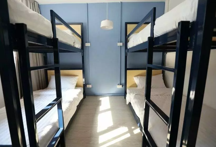 Local Time Bangkok   Hostel