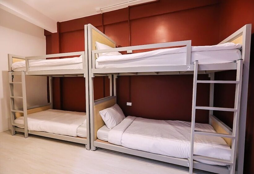 Local Time Bangkok   Hostel