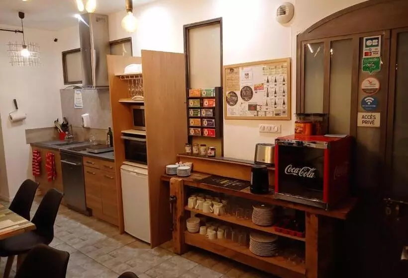 Aamiaismajoitus (B&B) A Deux Pas Du Rheby