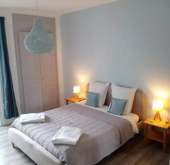 Aamiaismajoitus (B&B) A Deux Pas Du Rheby