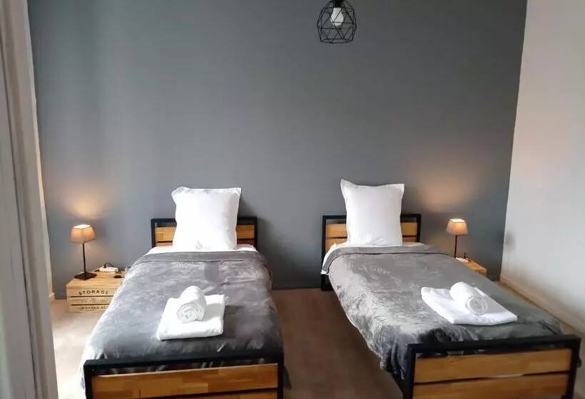 Aamiaismajoitus (B&B) A Deux Pas Du Rheby