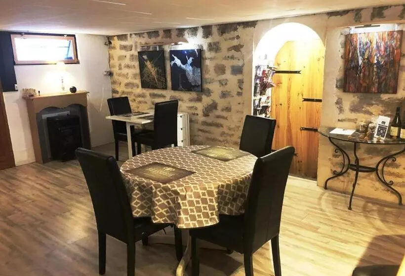 Aamiaismajoitus (B&B) Chambres D Hôte Dijon Clair De Lune