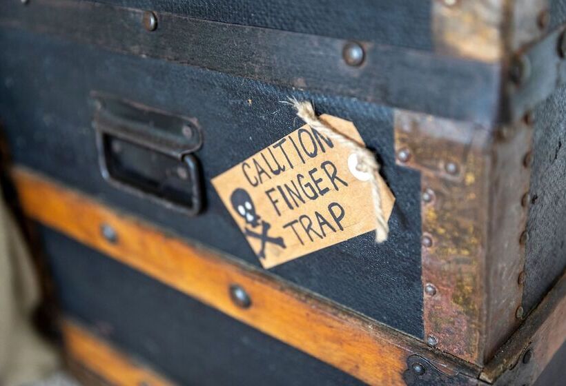 تختخواب و صبحانه Craigmount