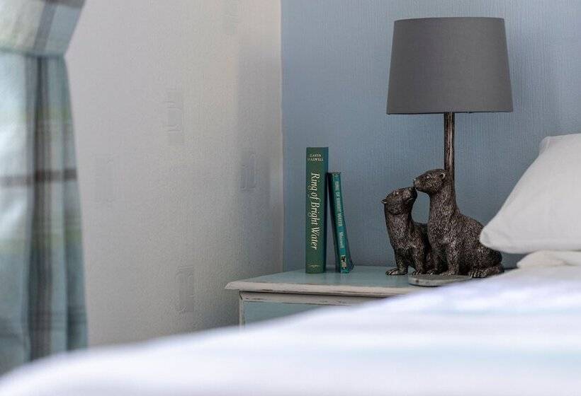 تختخواب و صبحانه Craigmount