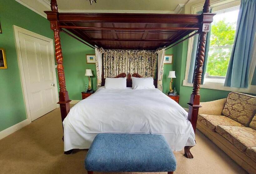 Bed and Breakfast Grosvenor Villa