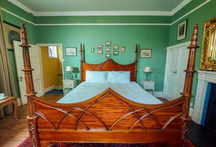 Bed and Breakfast Grosvenor Villa