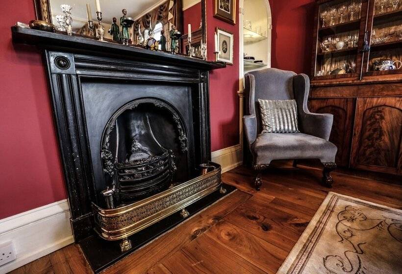 Bed and Breakfast Grosvenor Villa