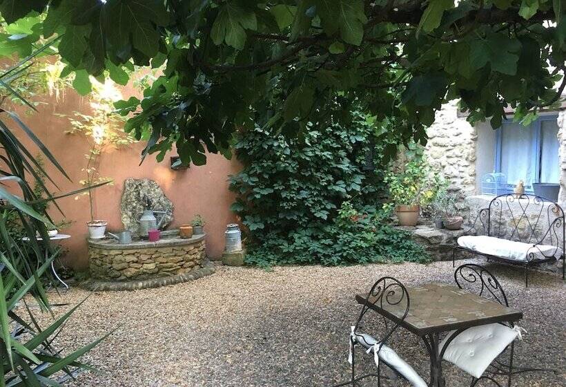 住宿加早餐 Mas De Foncaudette