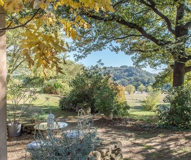 住宿加早餐 Mas De Foncaudette