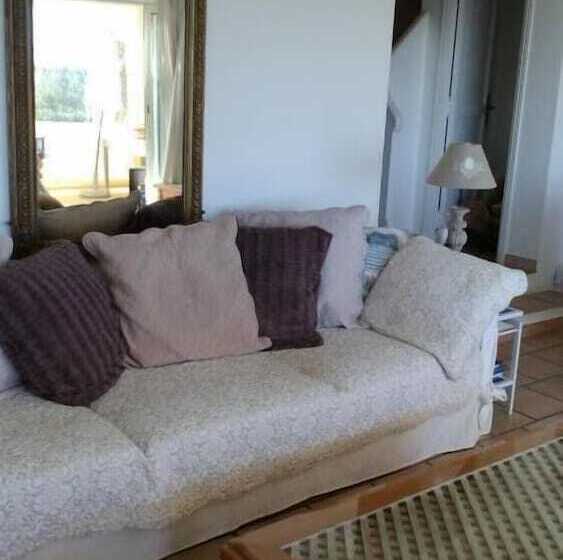 Bed and Breakfast Mavilla Akwaba