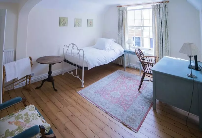 ベッドアンドブレックファースト S. Howard Guesthouse