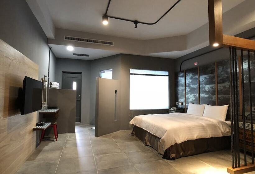 تختخواب و صبحانه Kenting True Color Hostel