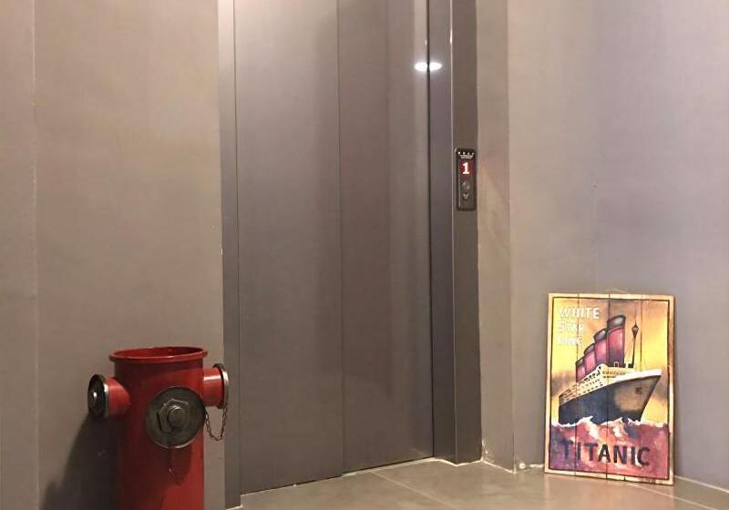 تختخواب و صبحانه Kenting True Color Hostel