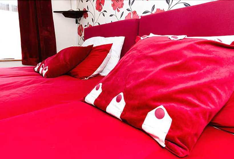 Hill House Bed And Breakfast