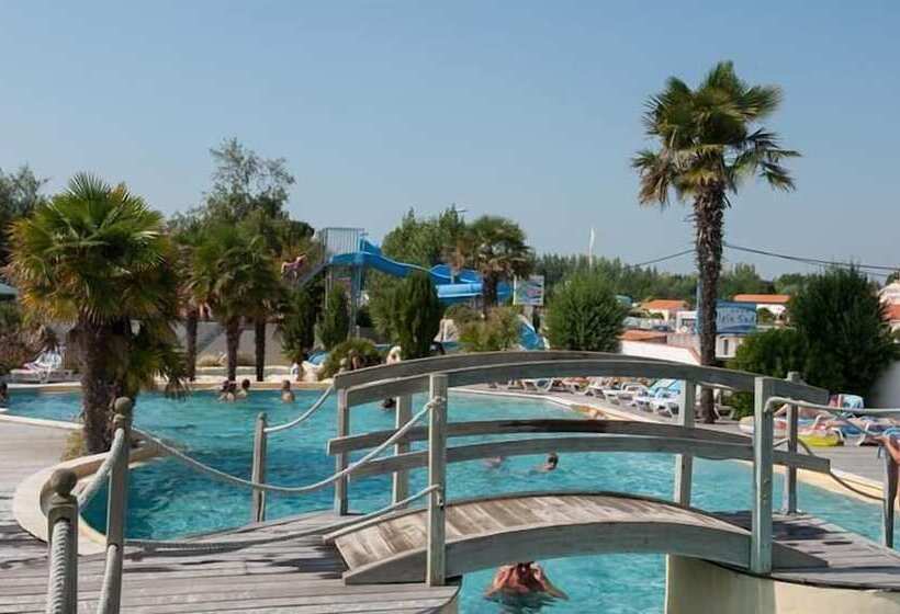 ホテル Camping L'abri Des Pins