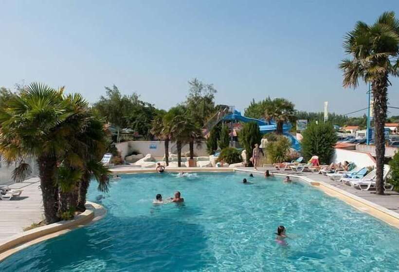 ホテル Camping L'abri Des Pins