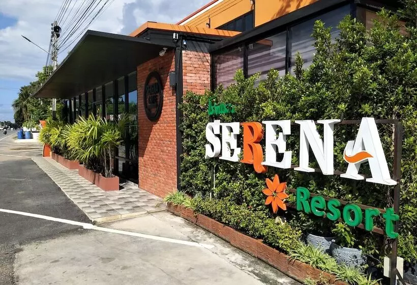 ホテル Serena Resort