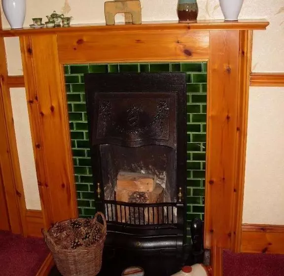 Aamiaismajoitus (B&B) Murray House