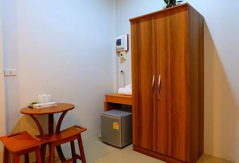 پانسیون Leeya Resort